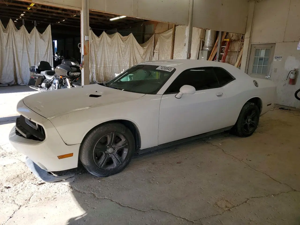 DODGE CHALLENGER 2013. Lot# 74058945. VIN 2C3CDYAG7DH645553. Photo 1
