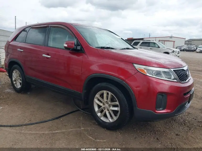 KIA SORENTO 2015. Lot# 44353680. VIN 5XYKT3A61FG578941. Photo 1