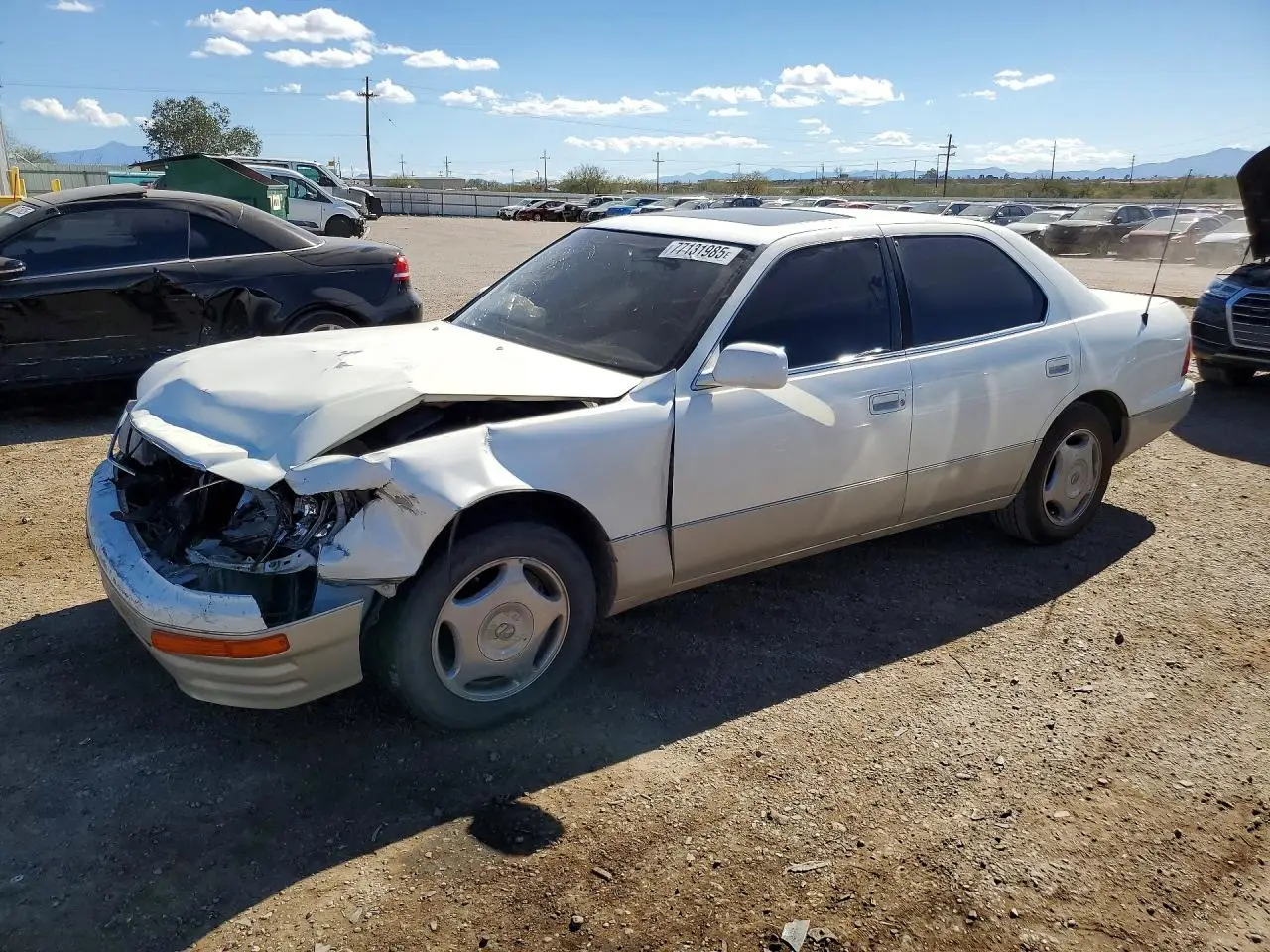 LEXUS LS400 1997. Lot# 77131985. VIN JT8BH28FXV0074117. Photo 1