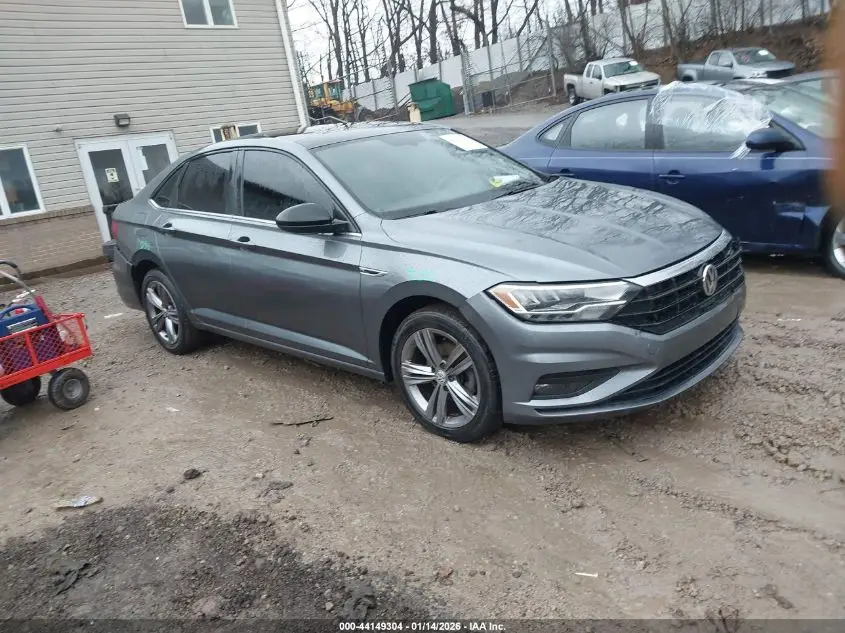 VOLKSWAGEN JETTA 2019. Lot# 44149304. VIN 3VWC57BU2KM090692. Photo 1
