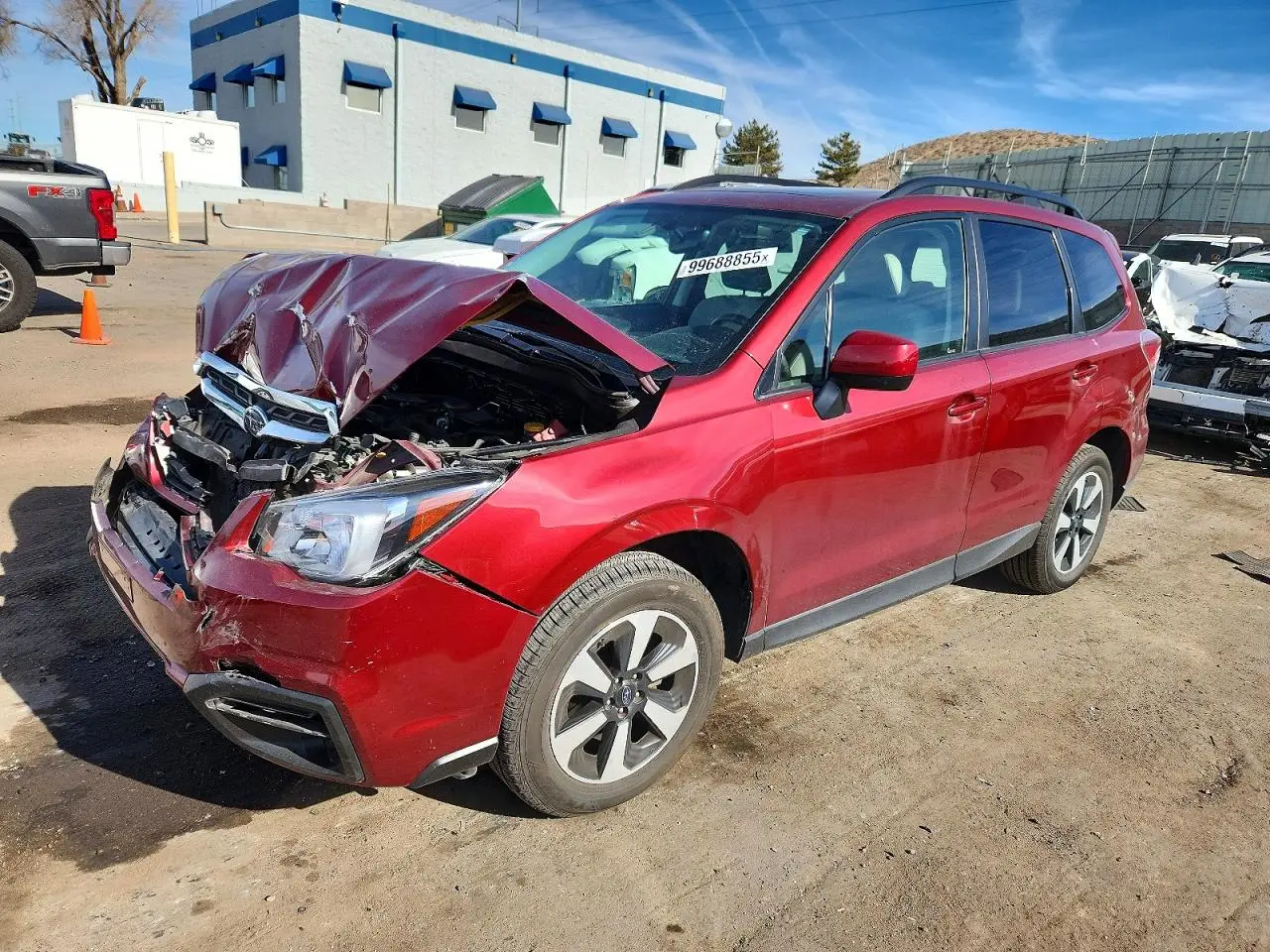SUBARU FORESTER 2018. Lot# 99688855. VIN JF2SJAEC0JH472573. Photo 1