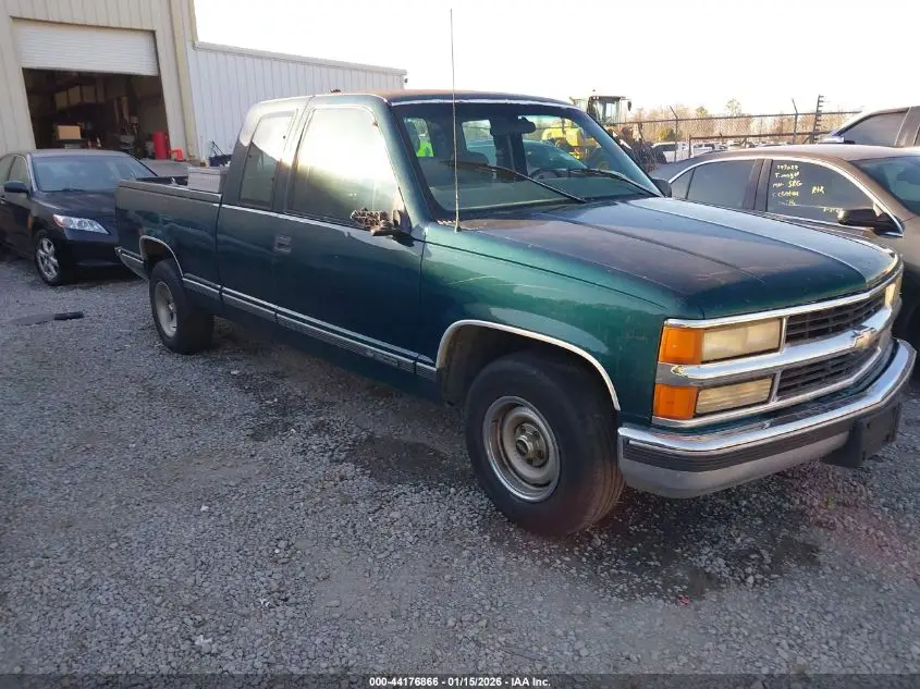 CHEVROLET C1500 1997. Lot# 44176866. VIN 1GCEC19W2VE143729. Photo 1
