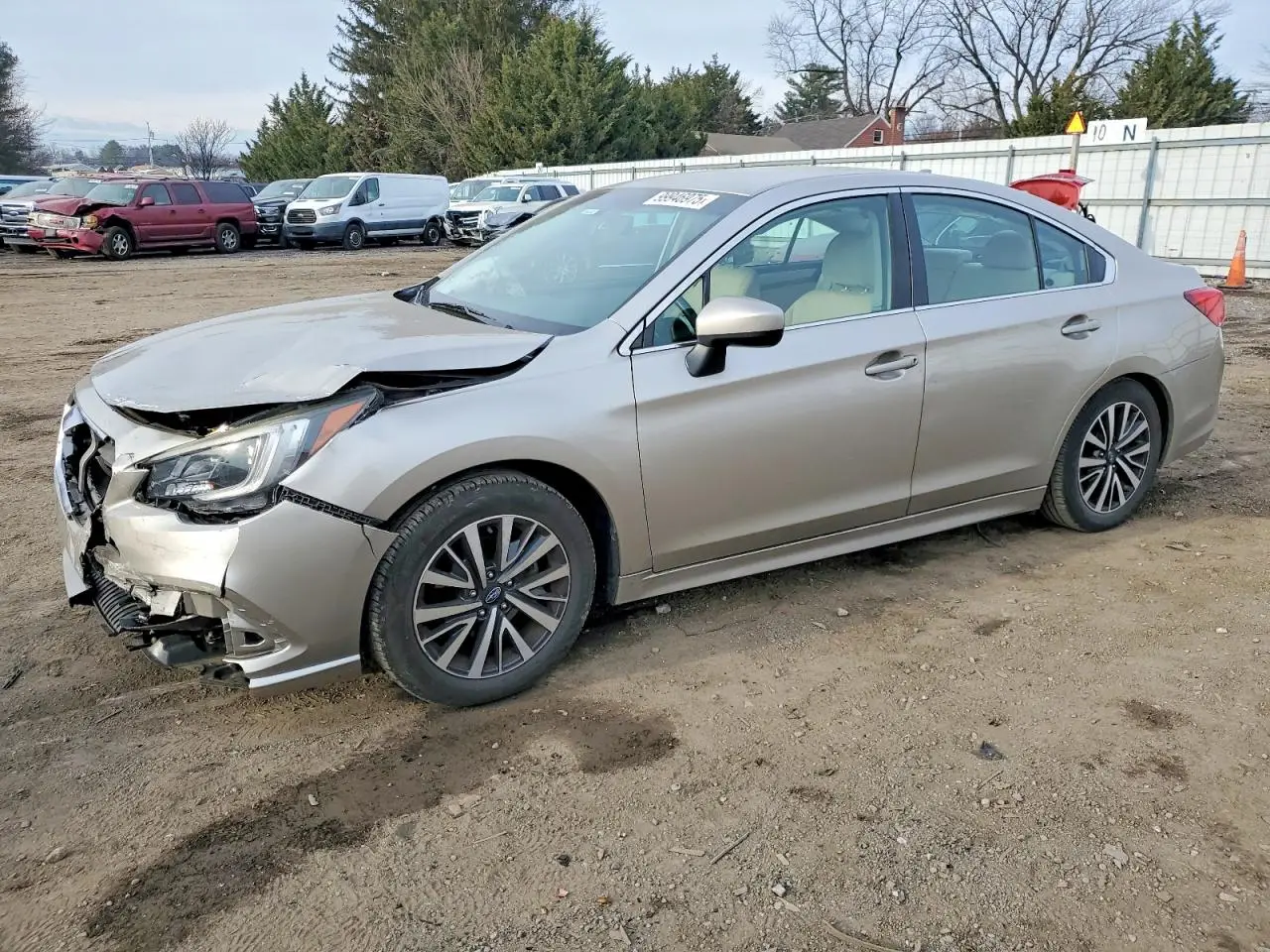 SUBARU LEGACY 2018. Lot# 99946975. VIN 4S3BNAC60J3015372. Photo 1