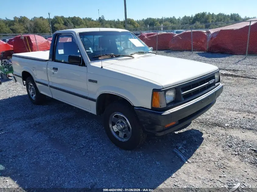 MAZDA B2000 1986. Lot# 44241092. VIN JM2UF1111G0658283. Photo 1