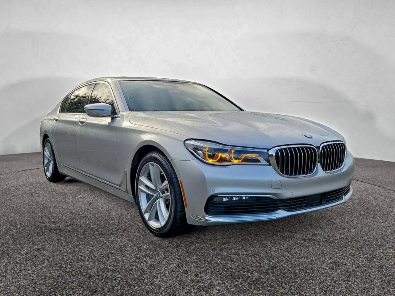 BMW 7 SERIES 2018. Lot# 73961705. VIN WBA7F0C56JGM23966. Photo 1