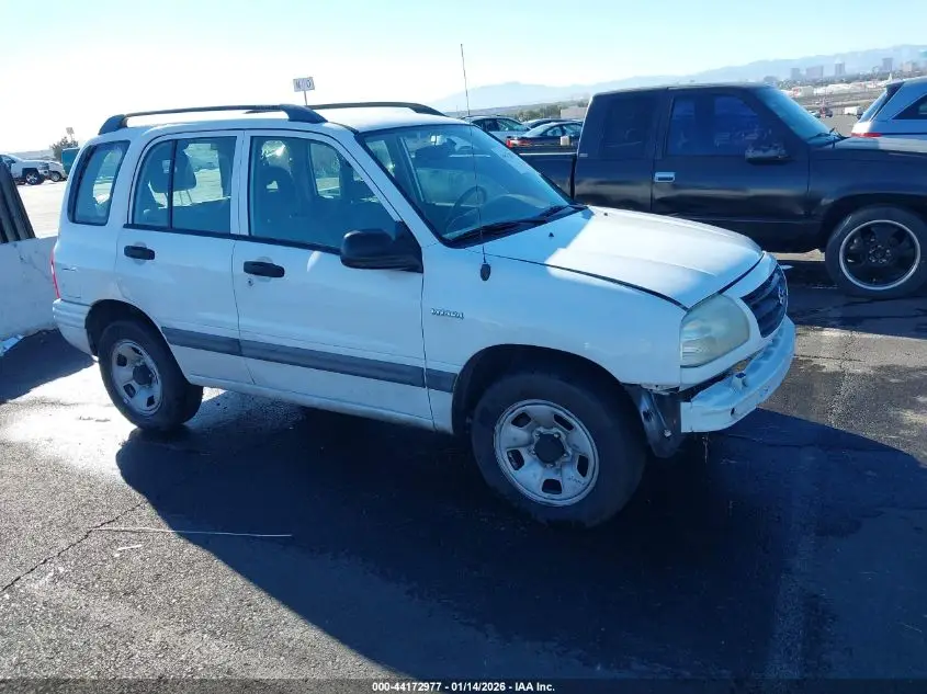 SUZUKI VITARA 2002. Lot# 44172977. VIN 2S3TE52V826100847. Photo 1