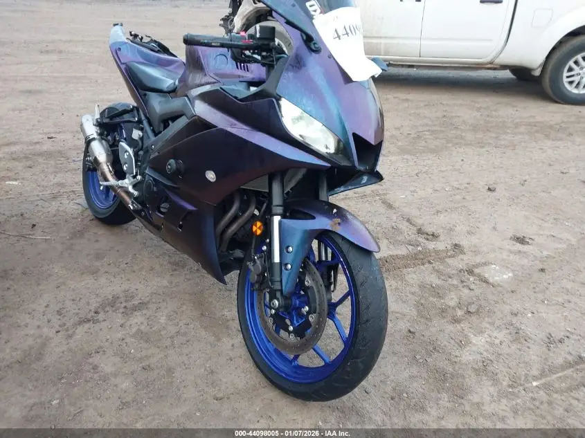 YAMAHA YZFR3 2020. Lot# 44098005. VIN MH3RH17Y8LK003398. Photo 1