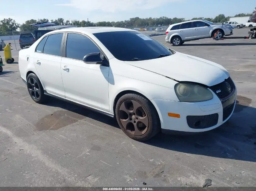 VOLKSWAGEN GLI 2008. Lot# 44086458. VIN 3VWDJ71K78M136798. Photo 1