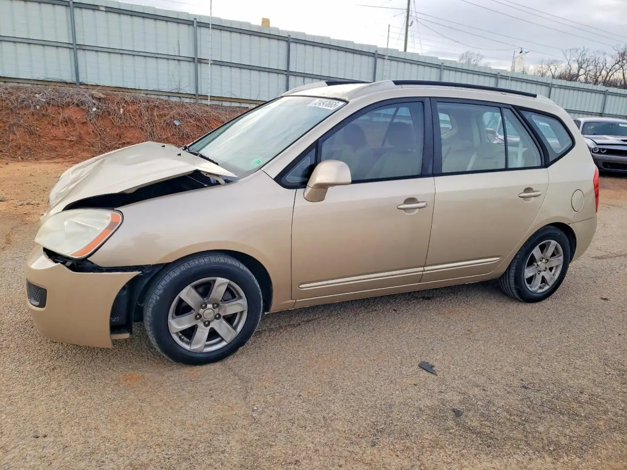 KIA RONDO 2007. Lot# 72497665. VIN KNAFG526677044376. Photo 1