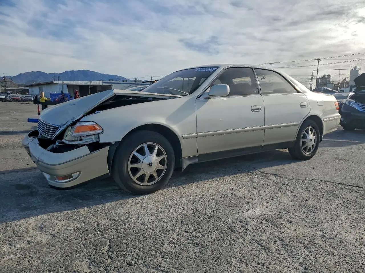 TOYOTA MARK II 1997. Lot# 97624685. VIN GX1006027889. Photo 1