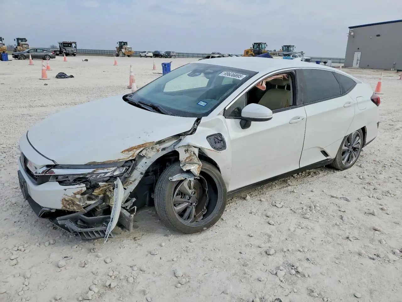 HONDA CLARITY 2018. Lot# 99636895. VIN JHMZC5F34JC020327. Photo 1