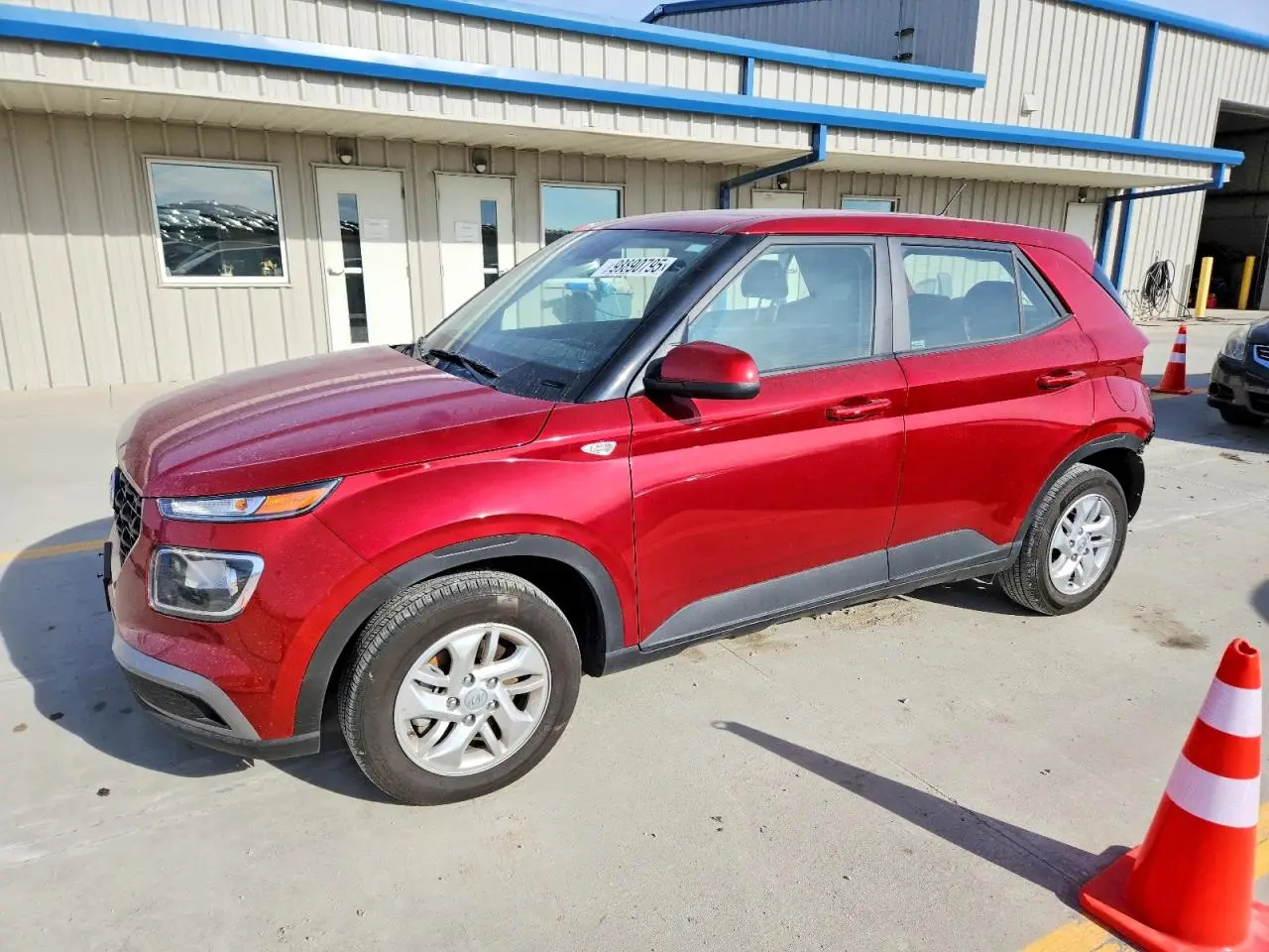 HYUNDAI VENUE 2025. Lot# 98890795. VIN KMHRB8A37SU377375. Photo 1