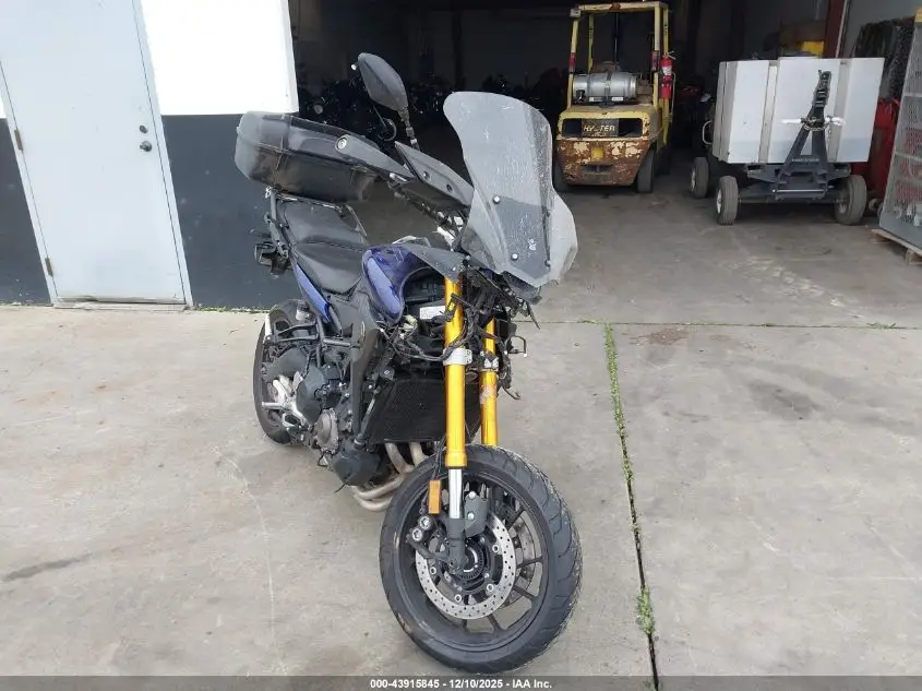 YAMAHA FJ09 2017. Lot# 43915845. VIN JYARN37Y6HA001130. Photo 1