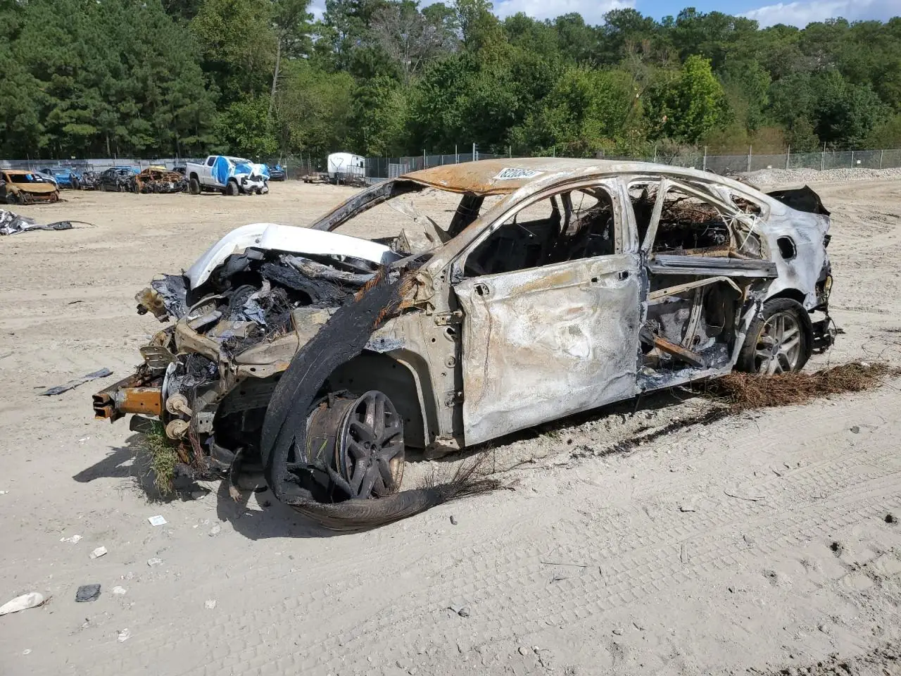 FORD FUSION 2015. Lot# 82203645. VIN 3FA6P0H76FR207577. Photo 1